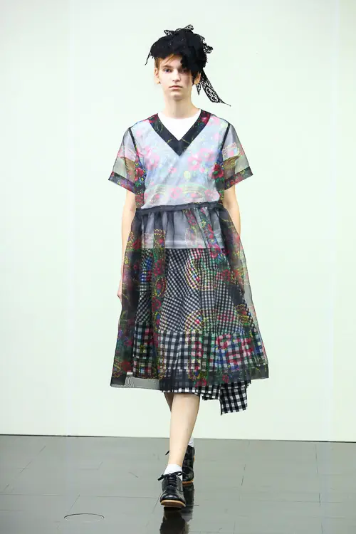 tricot COMME des GARÇONS 2014年春夏コレクション LOOK 1