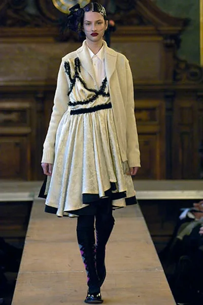 コムデギャルソン 2006秋冬 LOOK 15