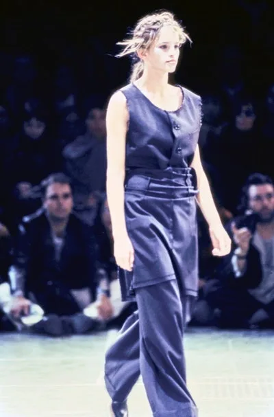 コムデギャルソン 1994秋冬 LOOK 23