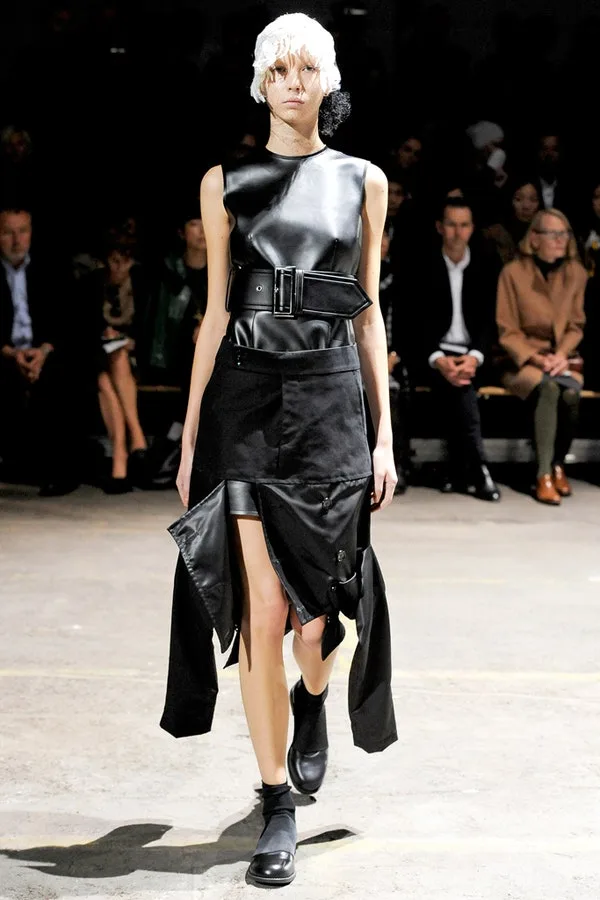 コムデギャルソン 2011春夏 LOOK 25