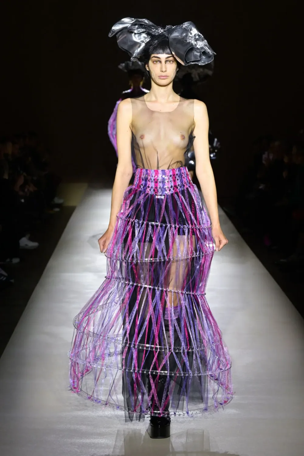 ノワールケイニノミヤ 2023年秋冬 LOOK 25