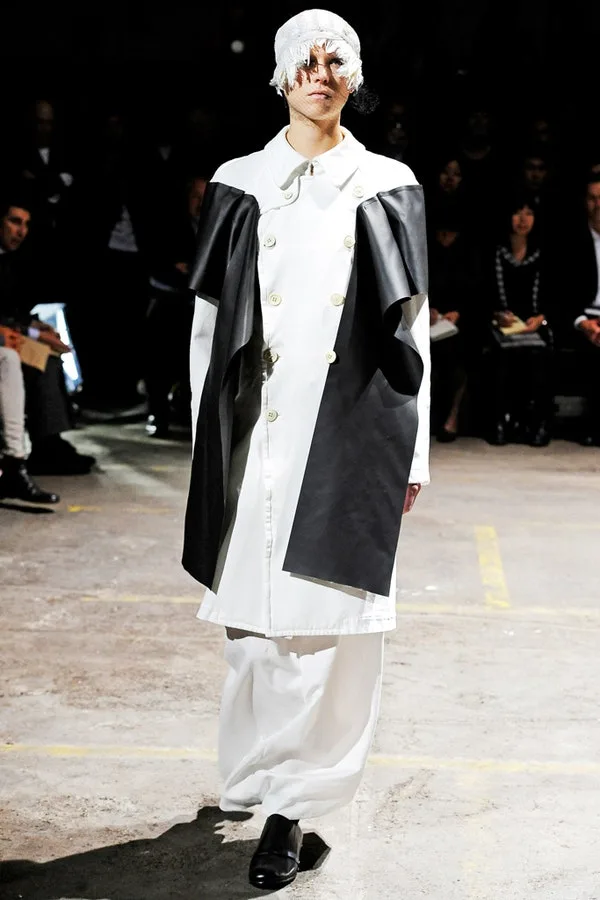 コムデギャルソン 2011春夏 LOOK 12