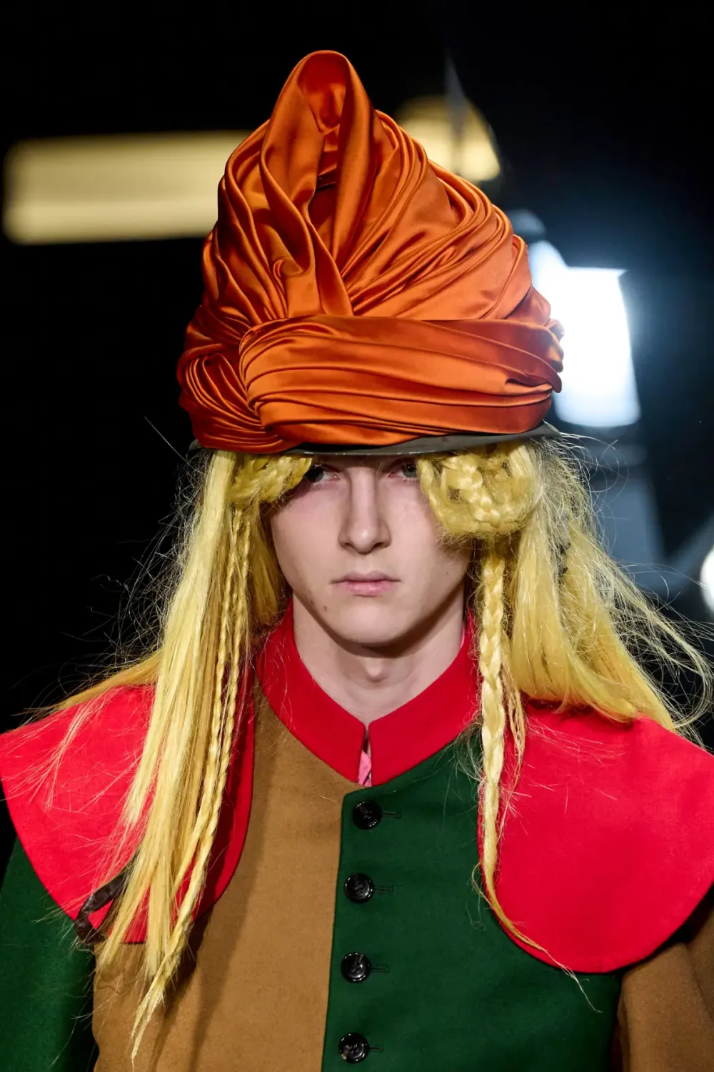 コムデギャルソンオムプリュス 2025年秋冬 LOOK 17 / VIEW 2