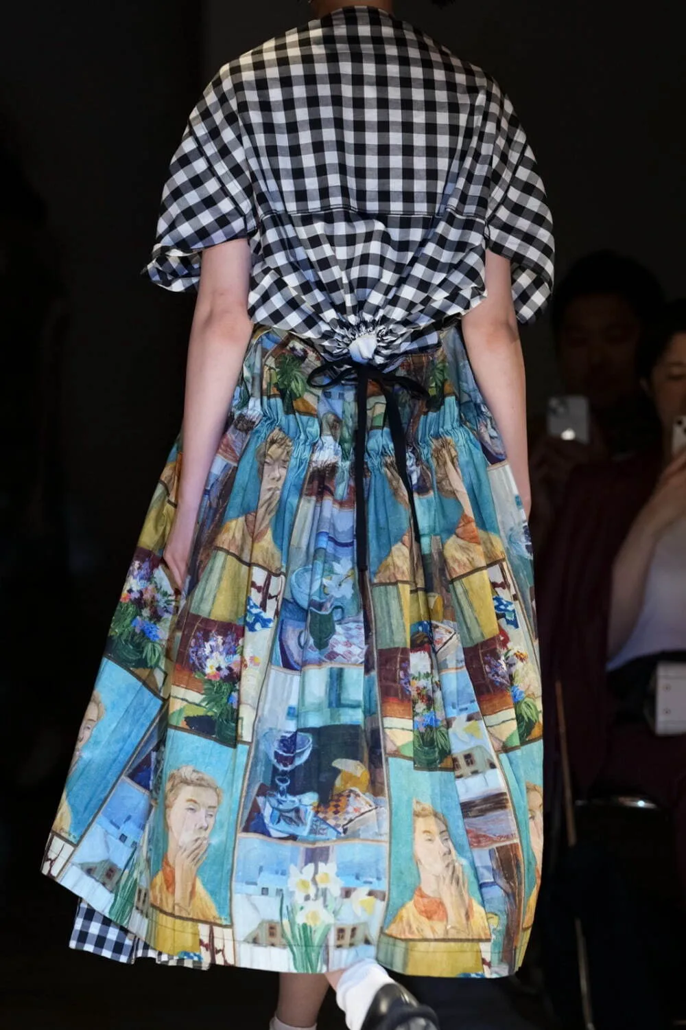 タオ 2025年春夏 LOOK 16 / VIEW 3