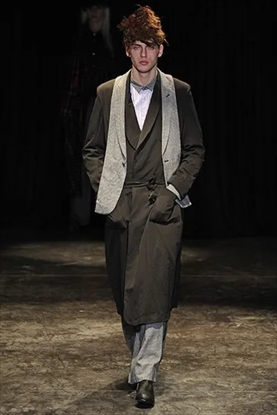 コムデギャルソンオムプリュス 2011秋冬 LOOK 29