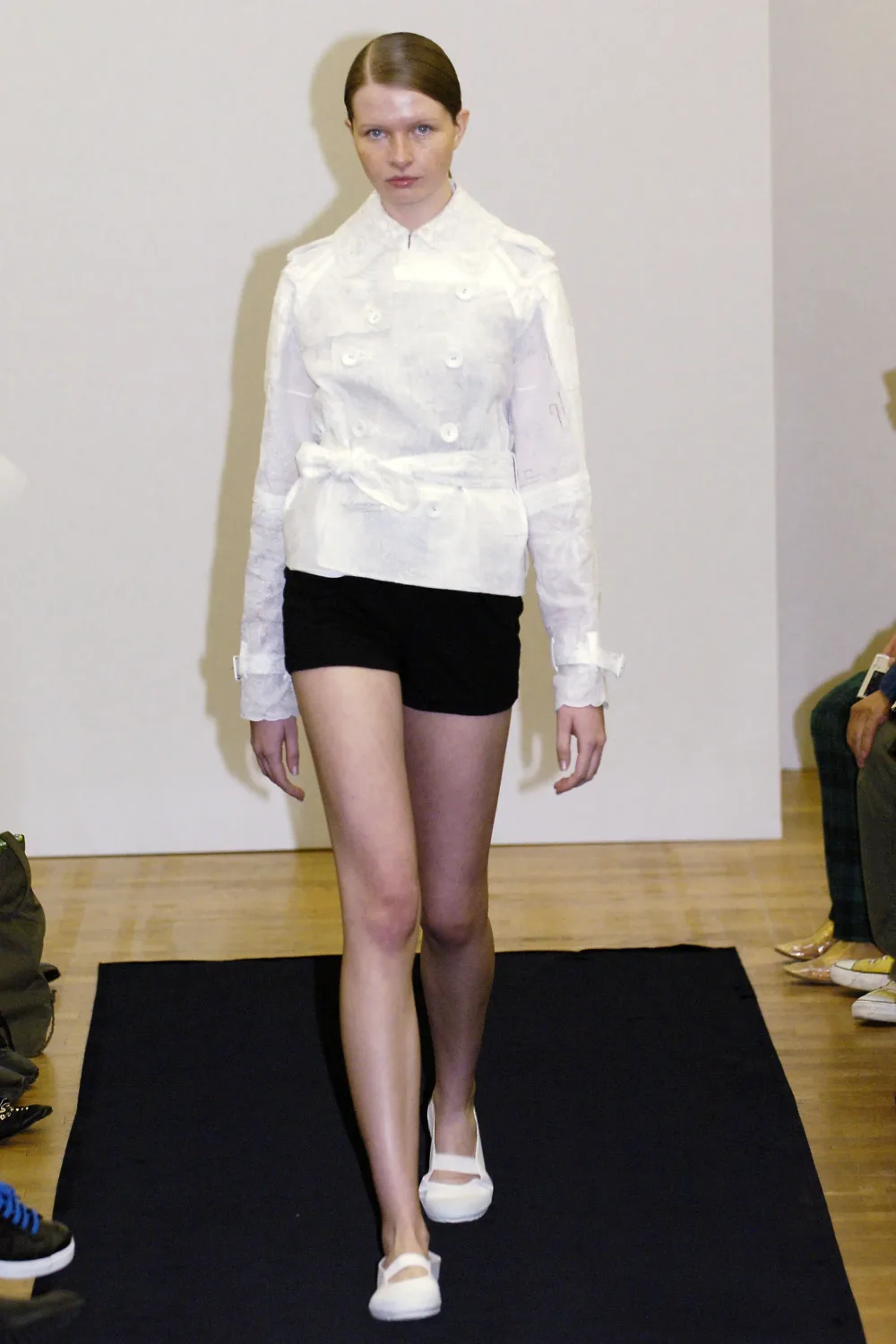 タオ 2006年春夏 LOOK 2