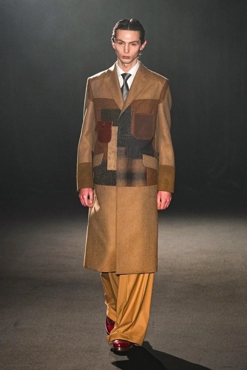 ジュンヤワタナベマン 2026年秋冬 LOOK 13