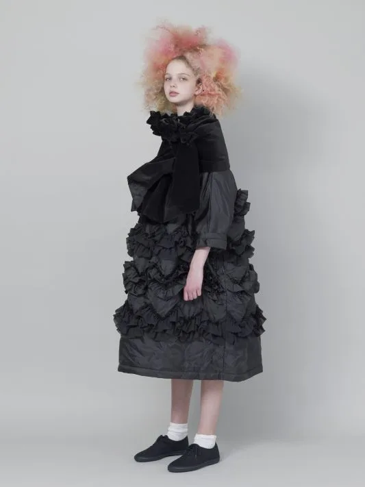 コムデギャルソンガール 2018秋冬 LOOK 12