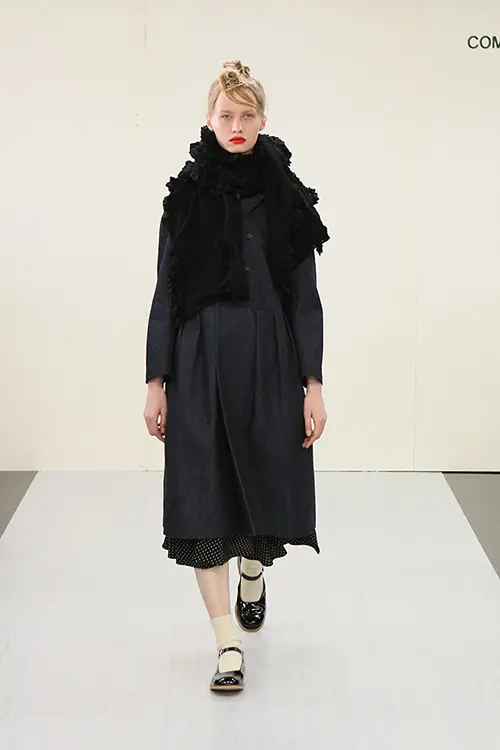 トリコ・コムデギャルソン 2015年秋冬 LOOK 4