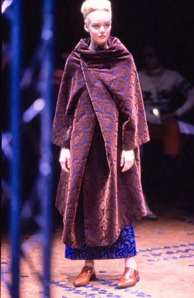 コムデギャルソン 1996秋冬 LOOK 18