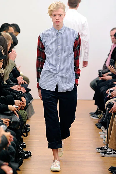 コムデギャルソンシャツ 2010秋冬 LOOK 16