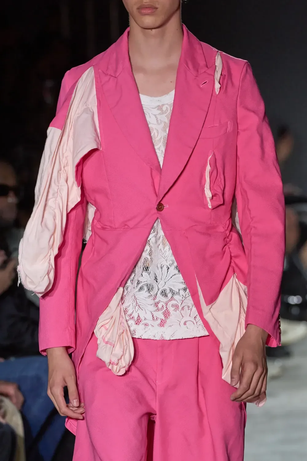 コムデギャルソンオムプリュス 2025年春夏 LOOK 26 / VIEW 3