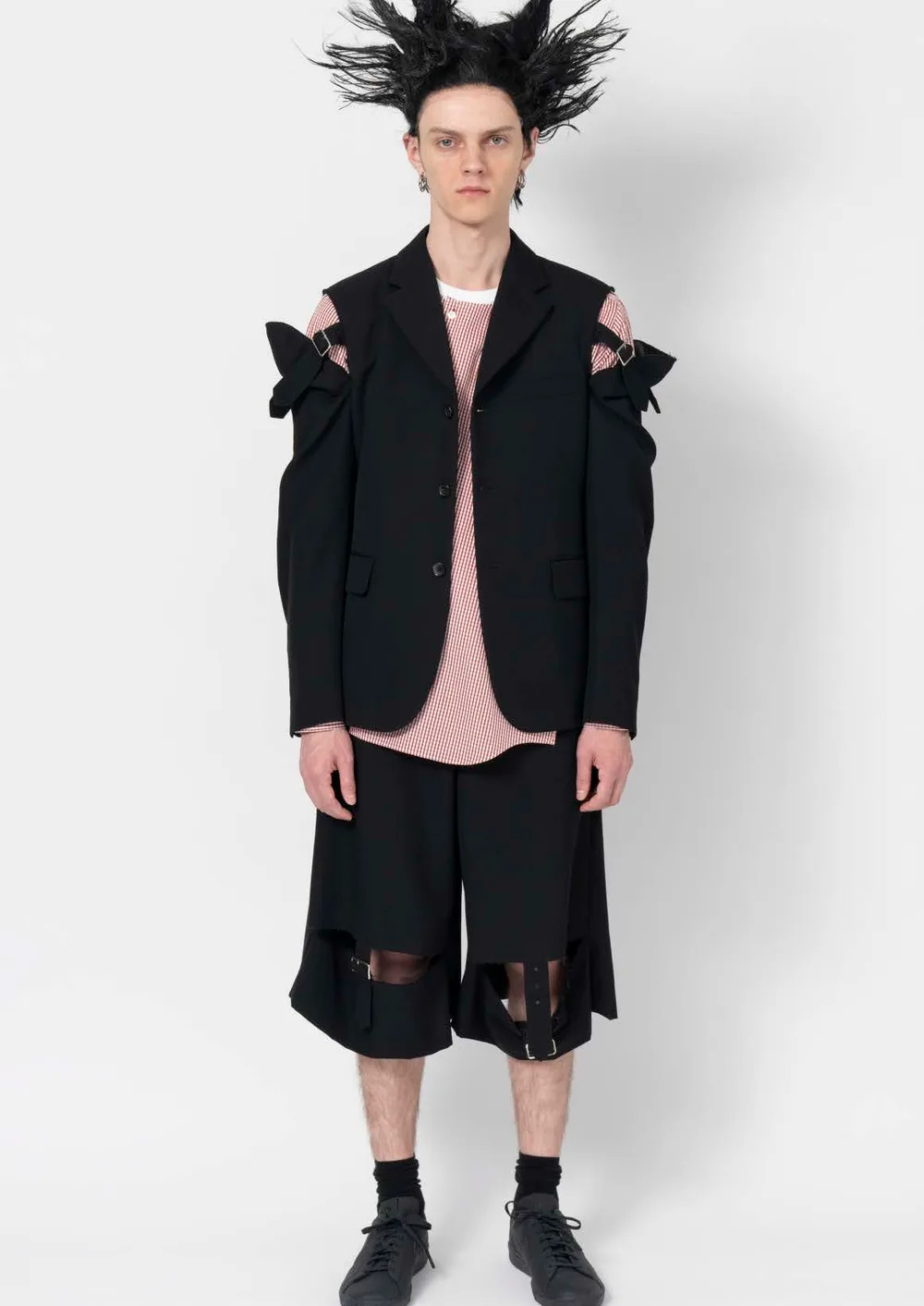 ブラックコムデギャルソン 2023年秋冬 LOOK 2
