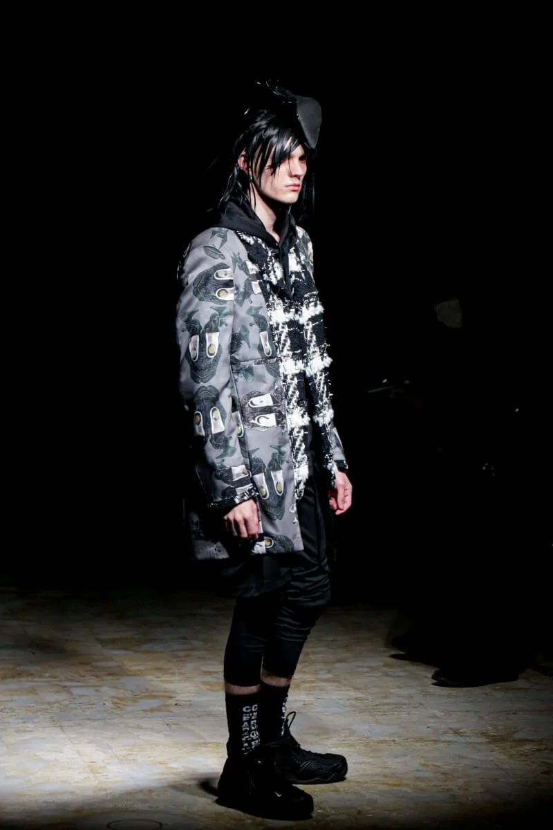 コムデギャルソンオムプリュス 2021年秋冬 LOOK 27