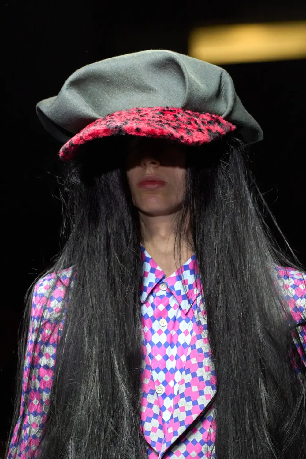 コムデギャルソンオムプリュス 2026年春夏 LOOK 3 / VIEW 2