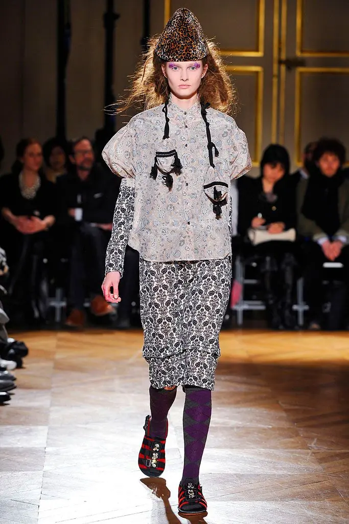 タオ 2010年秋冬 LOOK 14
