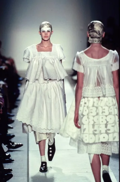 コムデギャルソン 2002春夏 LOOK 31