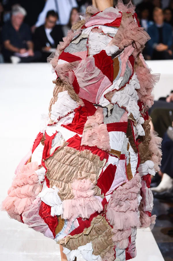コムデギャルソン 2018春夏 LOOK 14 / VIEW 2