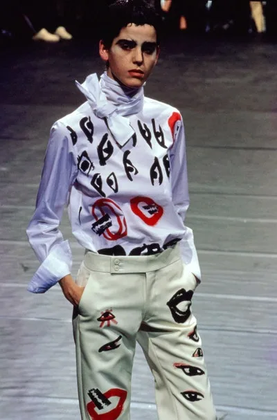 コムデギャルソン 2000秋冬 LOOK 55