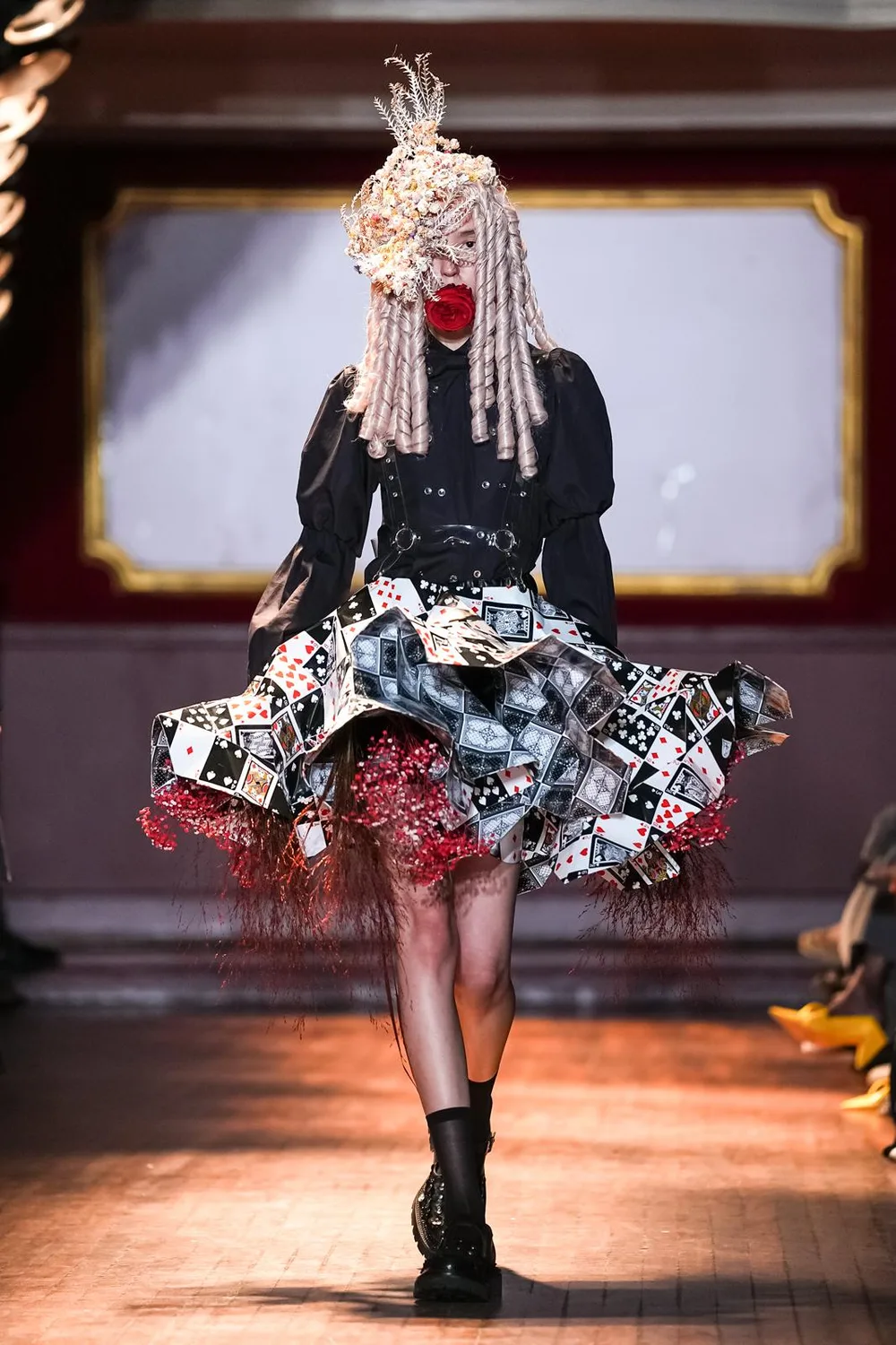 ノワールケイニノミヤ 2027年春夏 LOOK 20