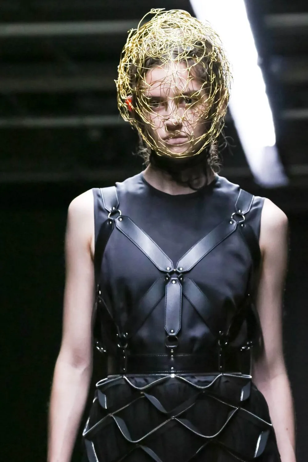 ノワールケイニノミヤ 2022年秋冬 LOOK 8 / VIEW 2