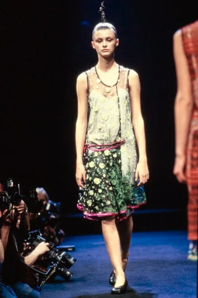 コムデギャルソン 1995秋冬 LOOK 54