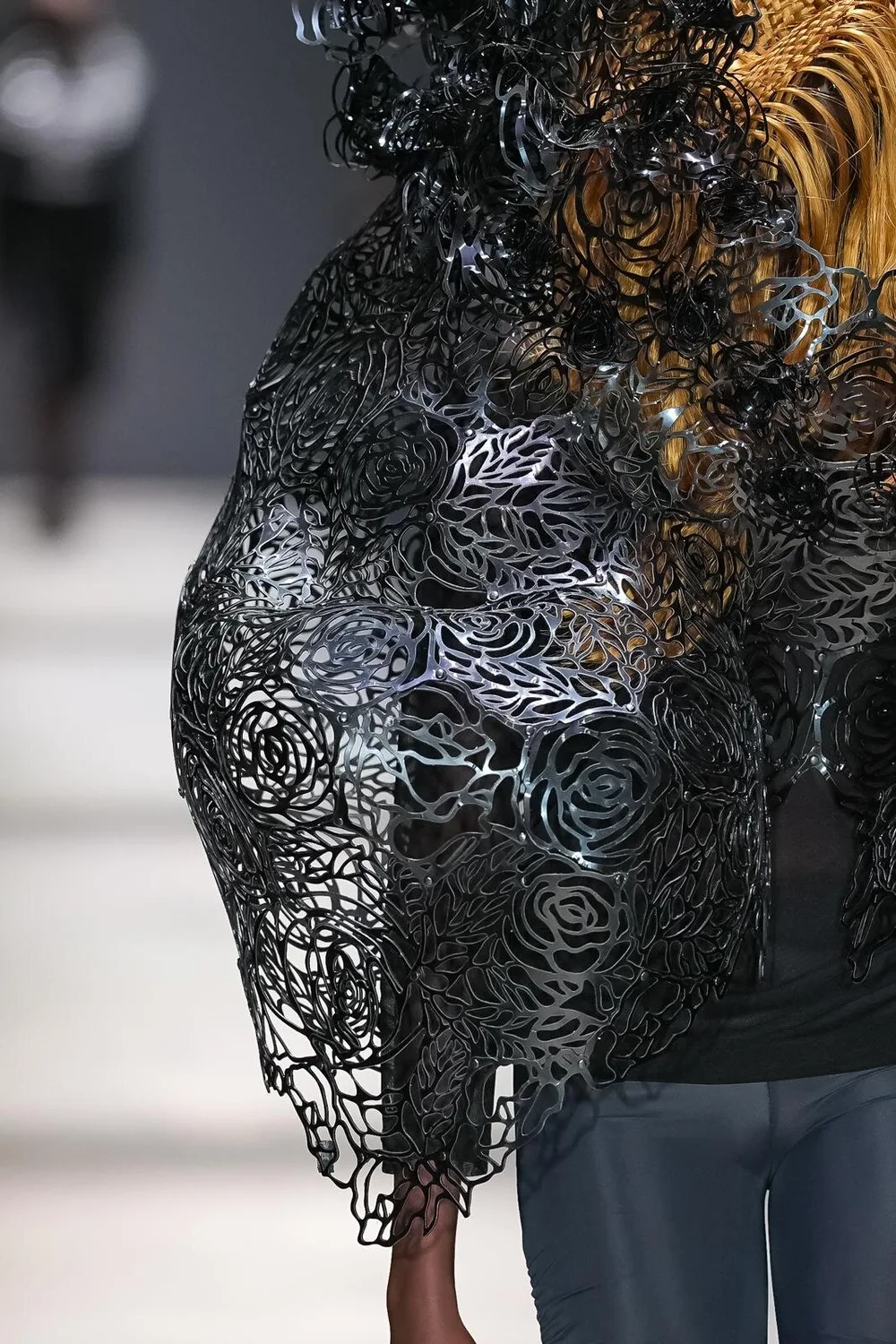 ノワールケイニノミヤ 2026年秋冬 LOOK 6 / VIEW 2