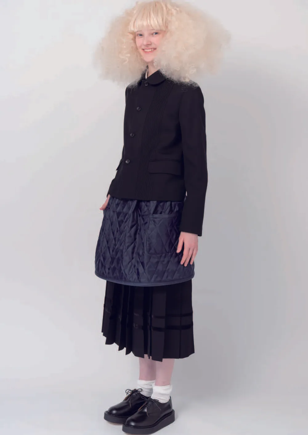 コムデギャルソンガール 2024年秋冬 LOOK 2