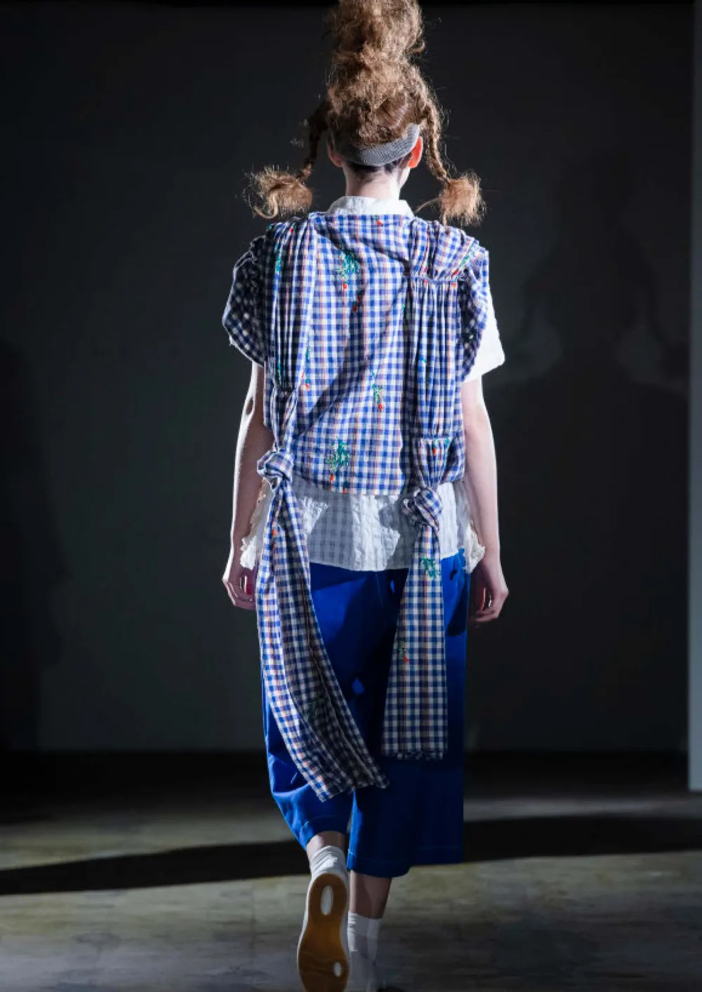 タオ 2024年春夏 LOOK 18