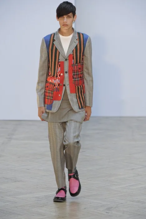 コムデギャルソンオムプリュス 2010春夏 LOOK 21