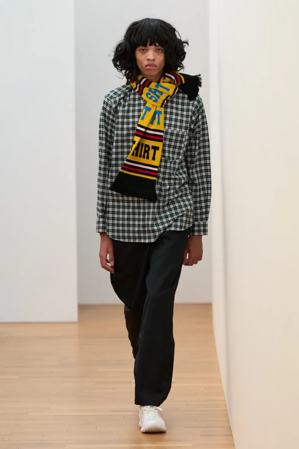 コムデギャルソンシャツ 2025年秋冬 LOOK 19