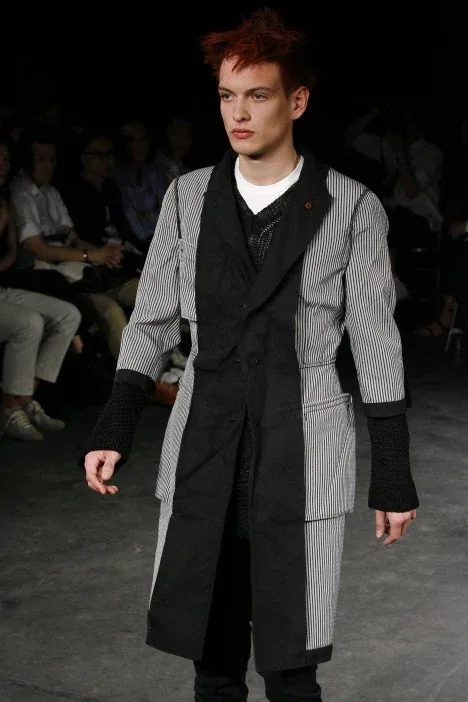 コムデギャルソンオムプリュス 2009春夏 LOOK 35 / VIEW 2
