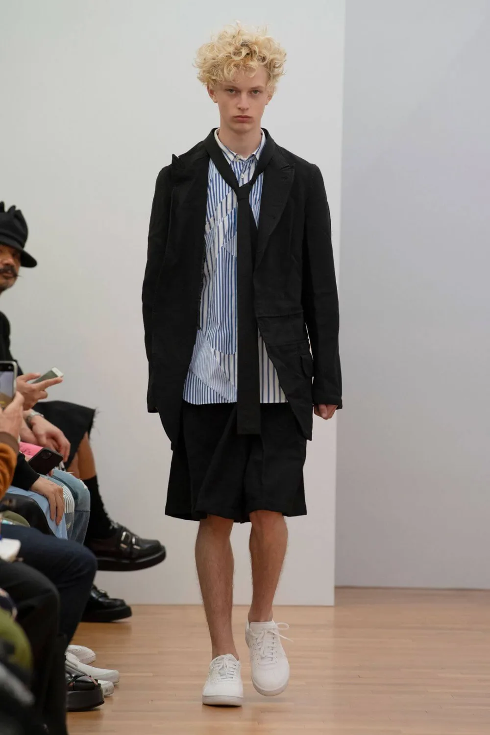 コムデギャルソンシャツ 2023年春夏 LOOK 10