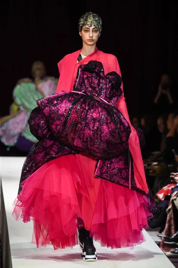 コムデギャルソン 2018秋冬 LOOK 5