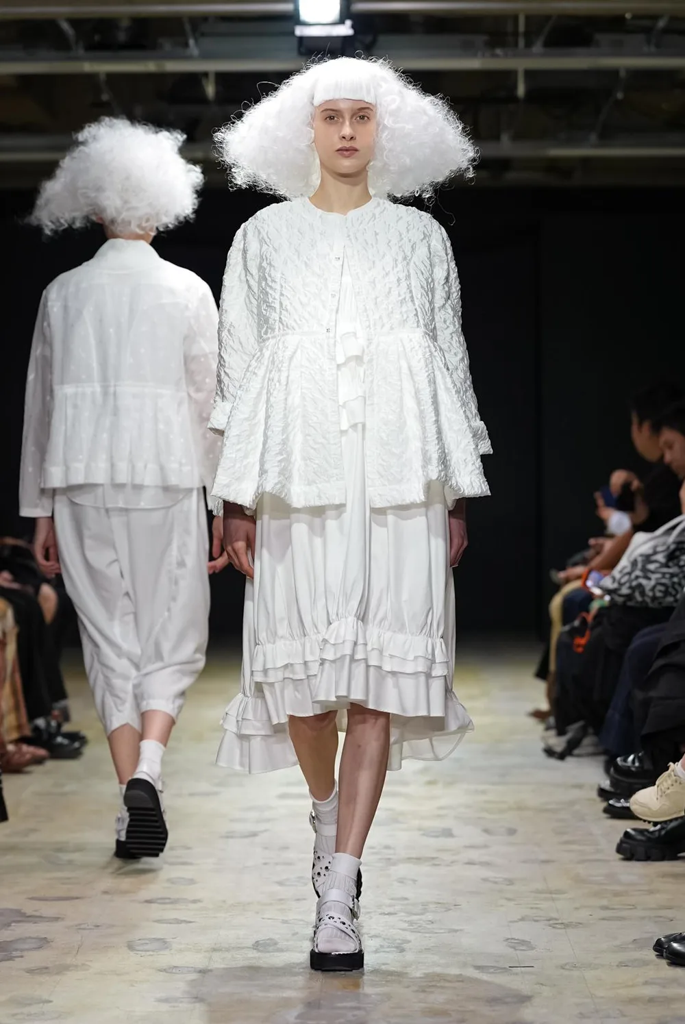 タオ 2027年春夏 LOOK 21