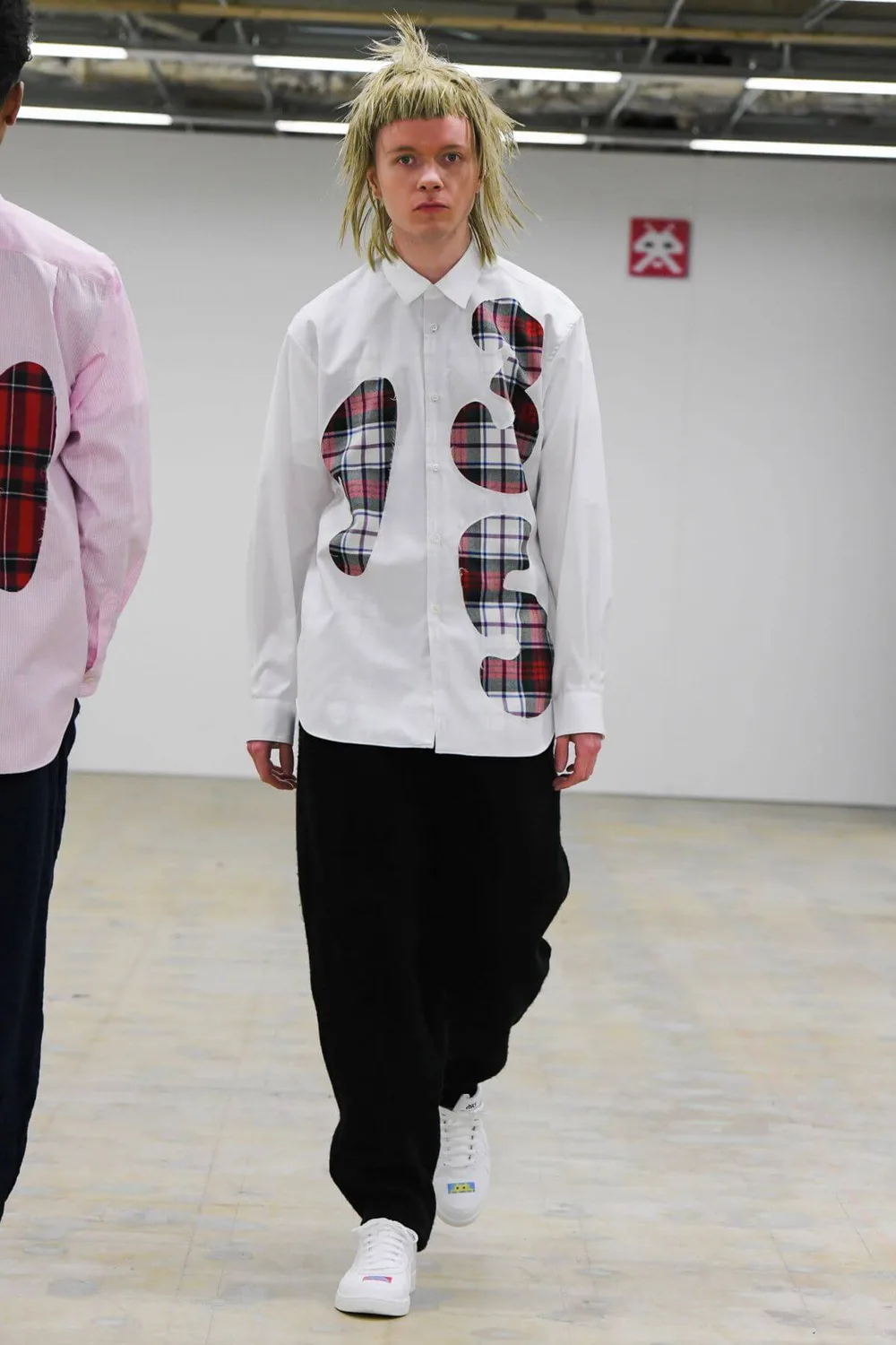 コムデギャルソンシャツ 2022年秋冬 LOOK 29