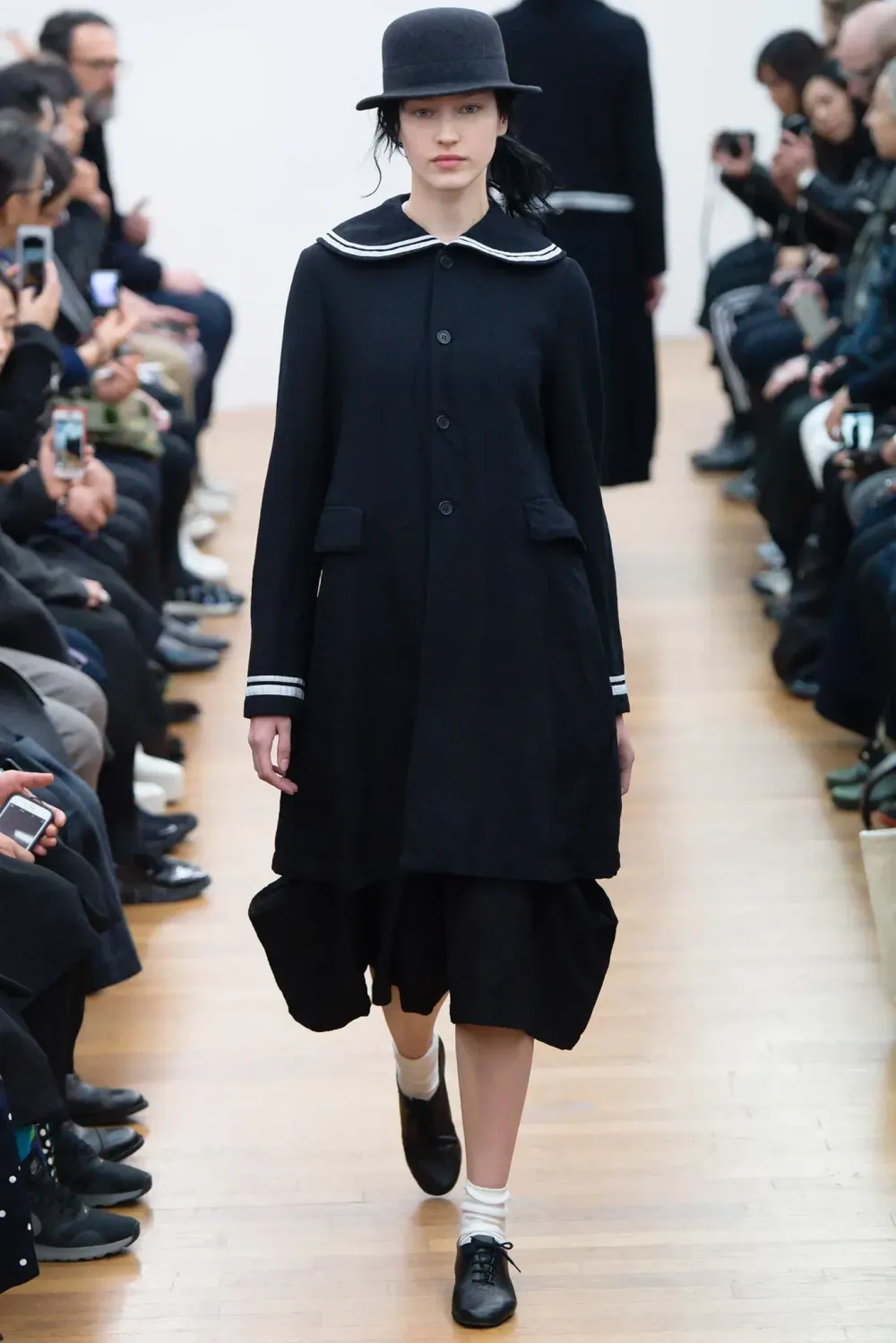 コムデギャルソン コムデギャルソン 2015年秋冬 LOOK 3