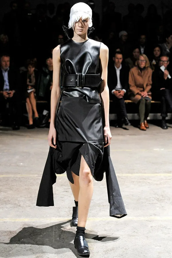 コムデギャルソン 2011春夏 LOOK 24