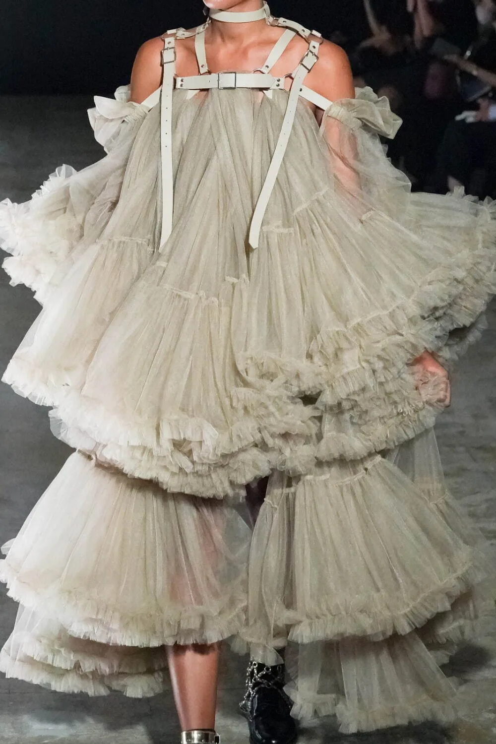 ノワールケイニノミヤ 2022年春夏 LOOK 25 / VIEW 2