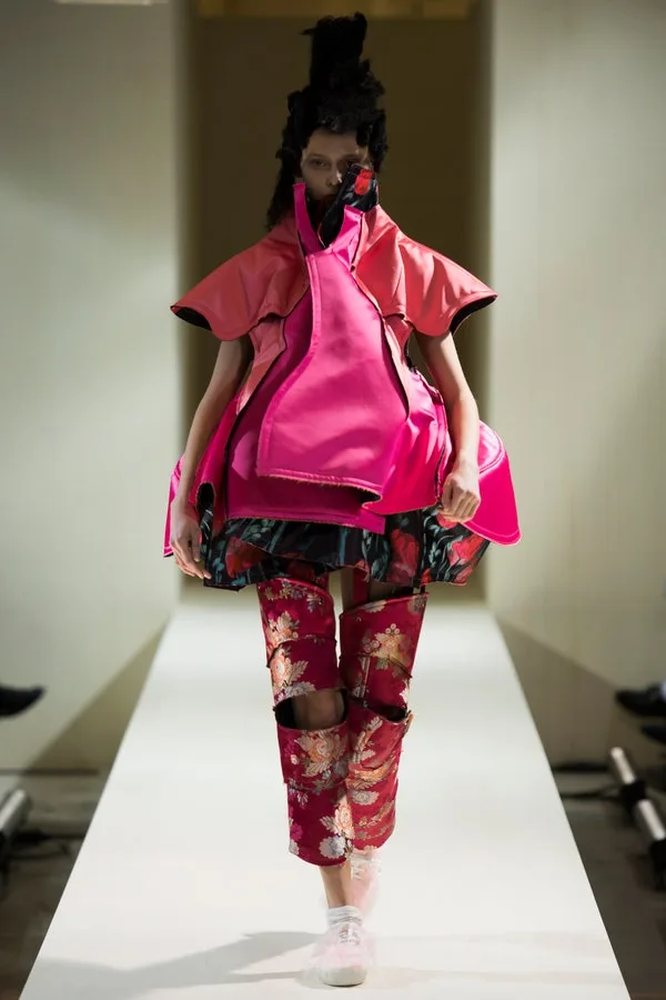 コムデギャルソン 2016秋冬 LOOK 3