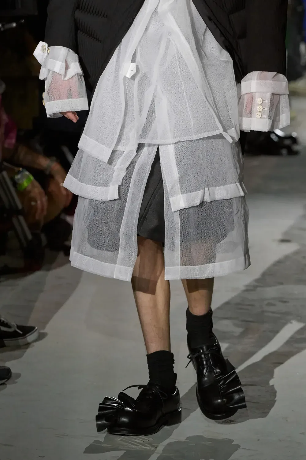 コムデギャルソンオムプリュス 2025年春夏 LOOK 2 / VIEW 3