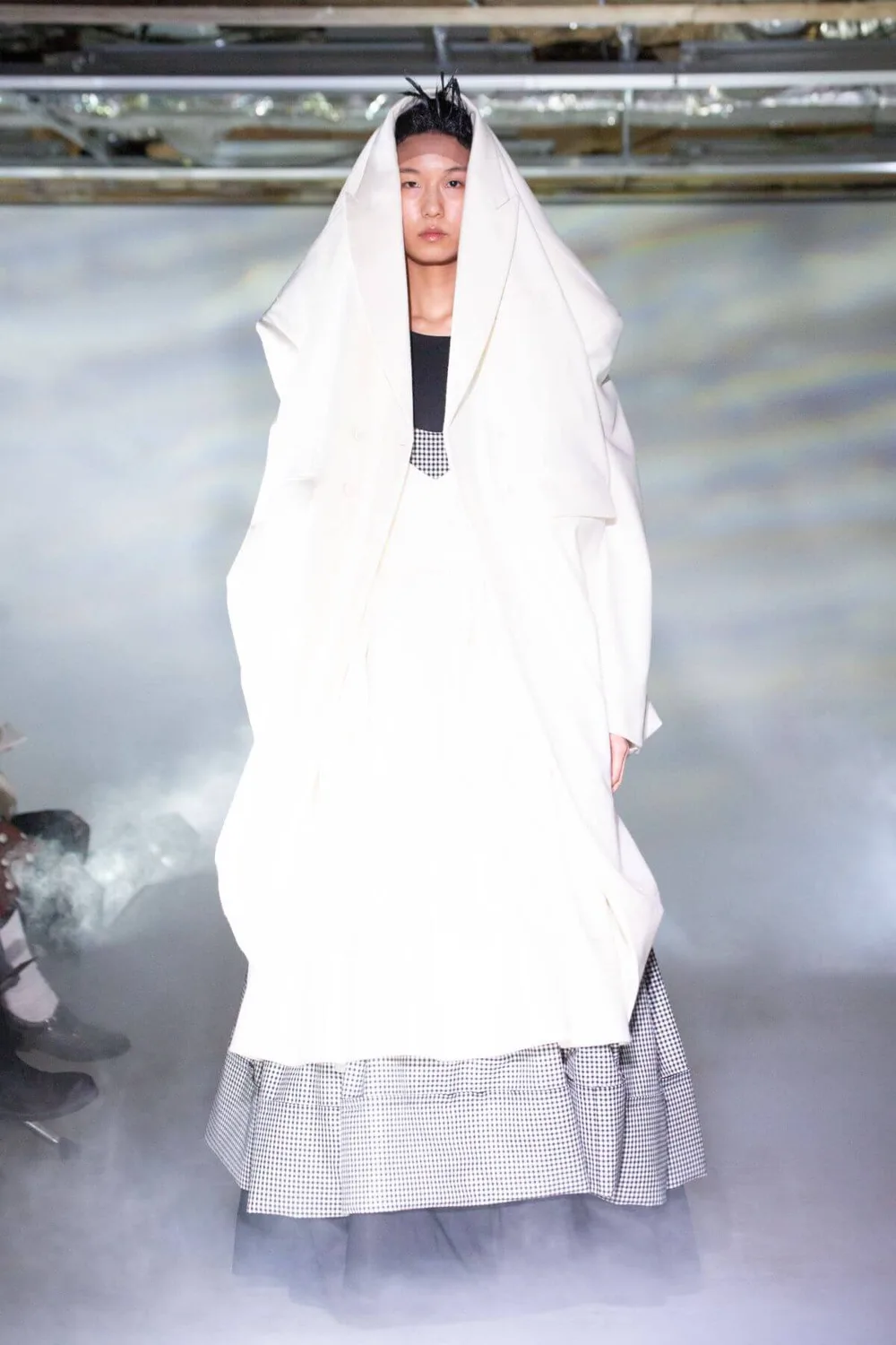 コムデギャルソン 2021年秋冬 LOOK 5