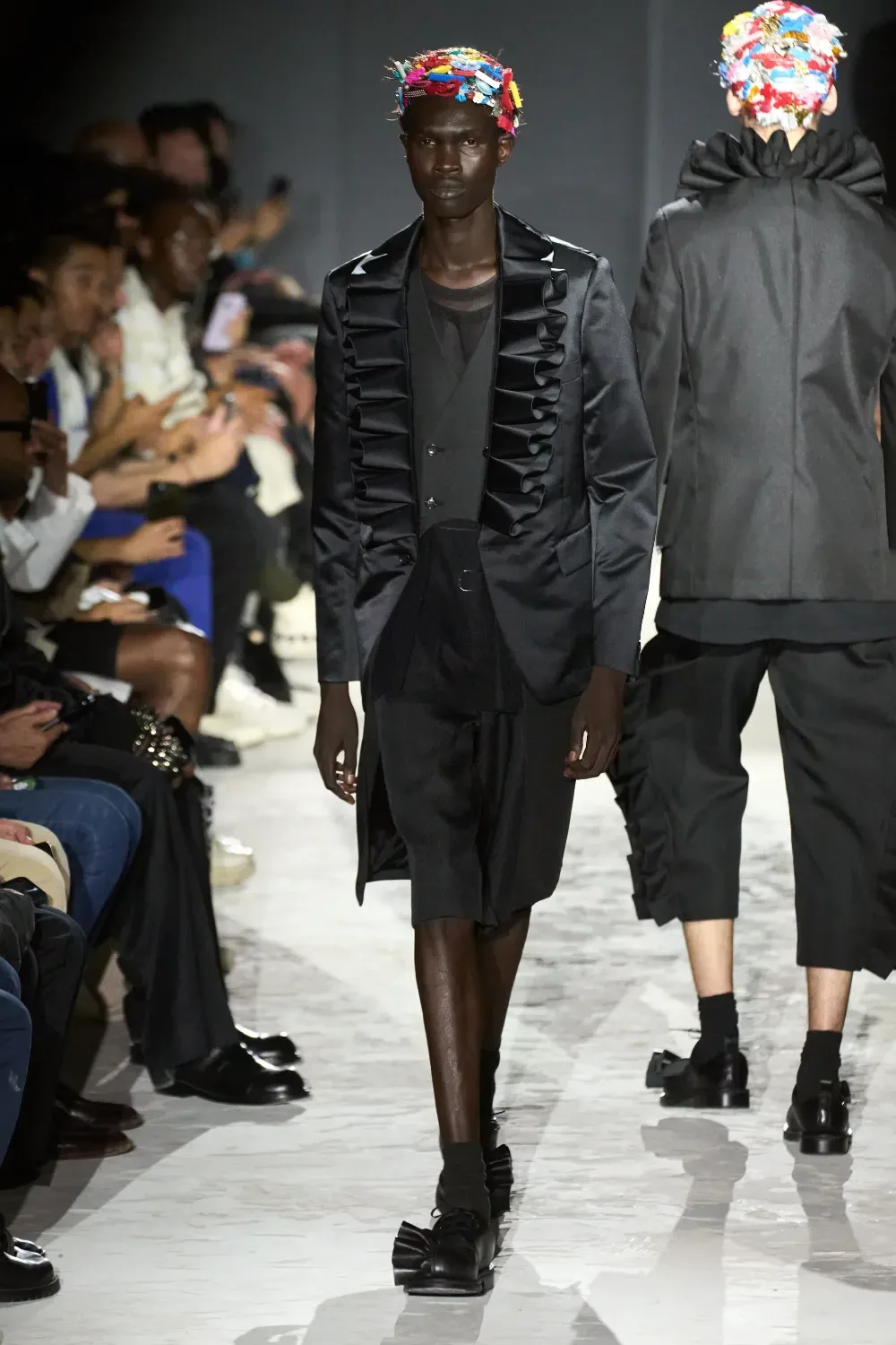 コムデギャルソンオムプリュス 2025年春夏 LOOK 6