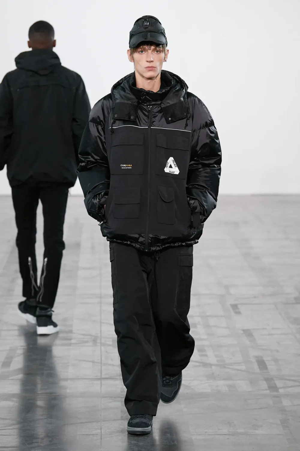 ジュンヤワタナベマン 2023年秋冬 LOOK 37