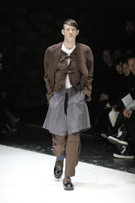 コムデギャルソンオムプリュス 2010秋冬 LOOK 14