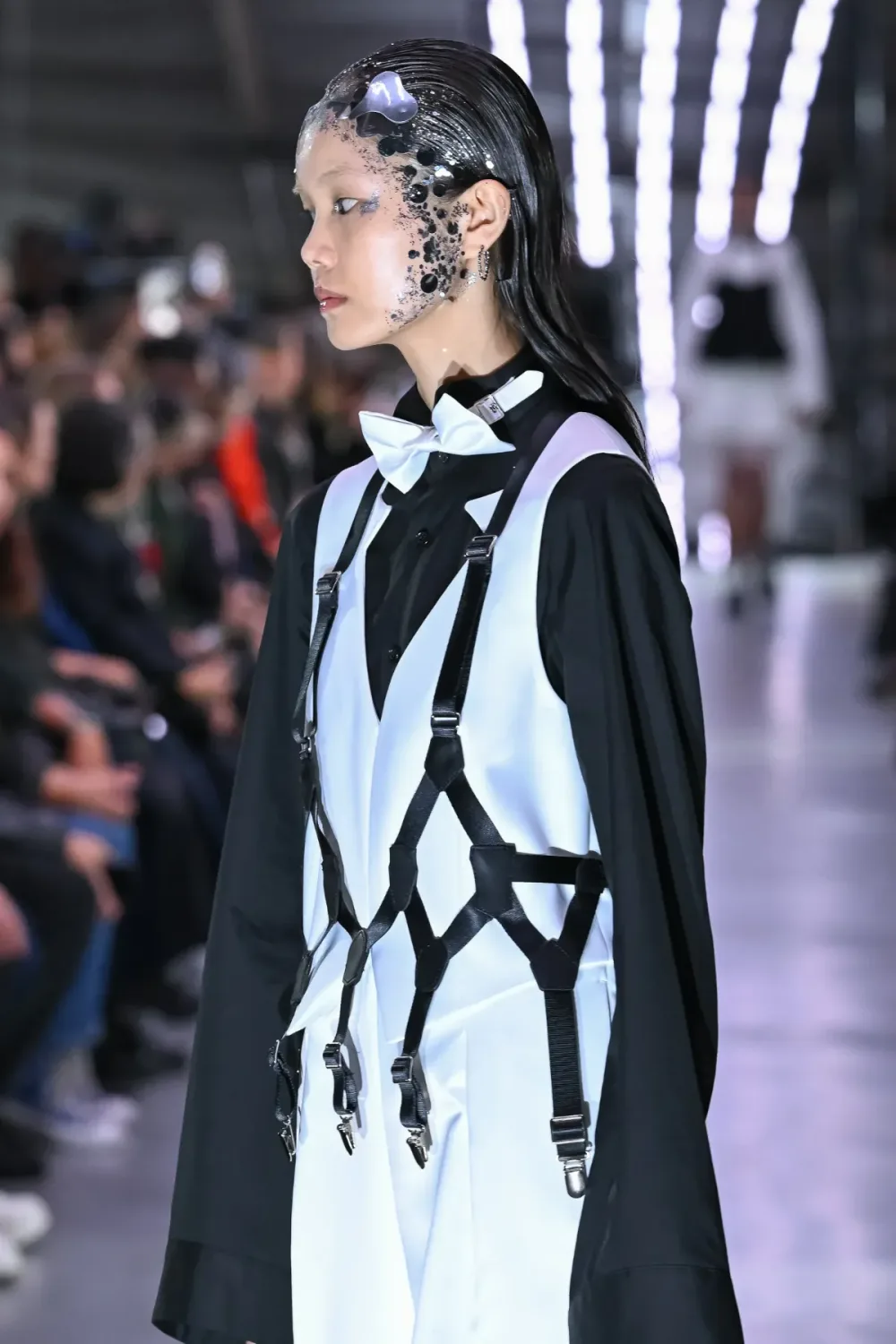 ノワールケイニノミヤ 2024年春夏 LOOK 8 / VIEW 3