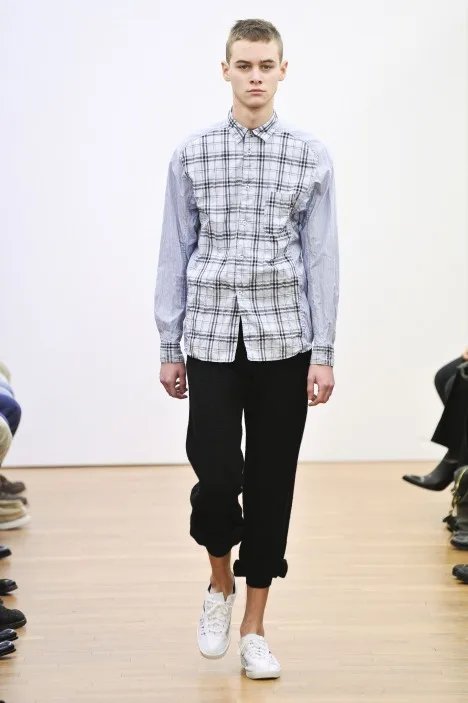 コムデギャルソンシャツ 2011秋冬 LOOK 29