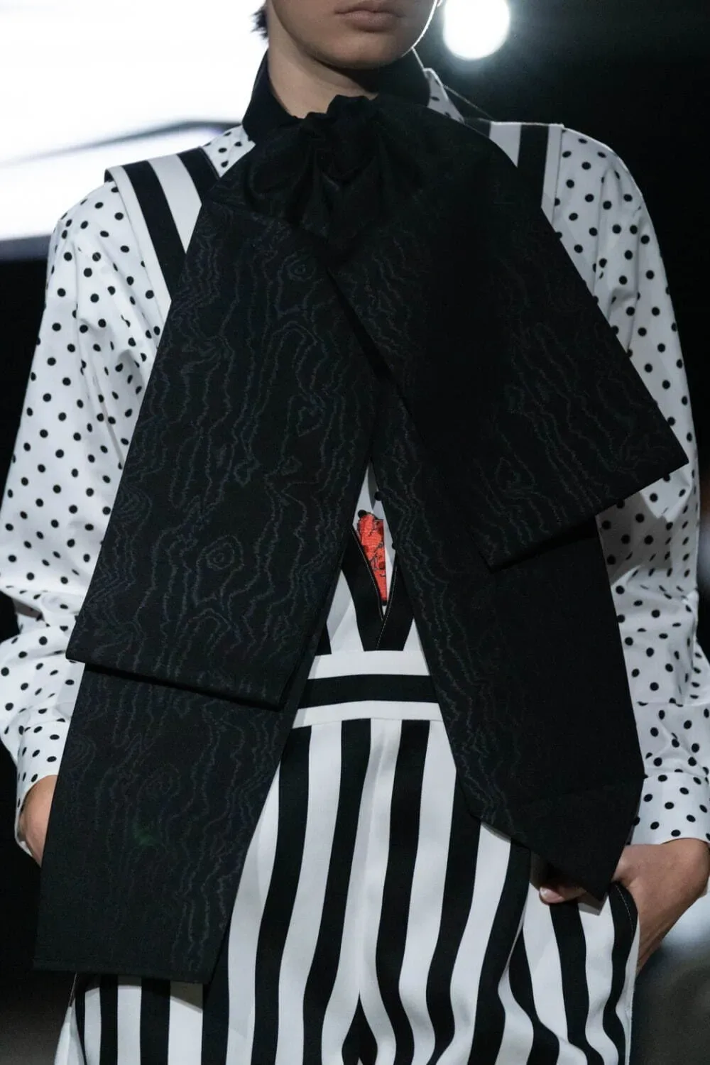タオ 2023年春夏 LOOK 10 / VIEW 2