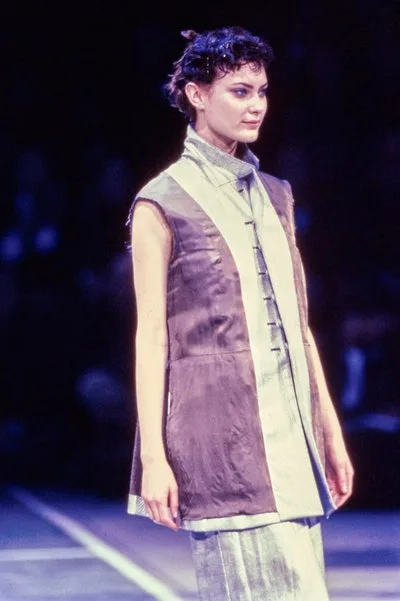 コムデギャルソン 1994秋冬 LOOK 3