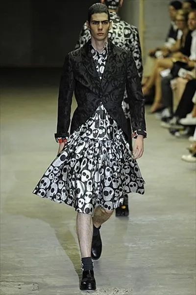 コムデギャルソンオムプリュス 2011春夏 LOOK 35